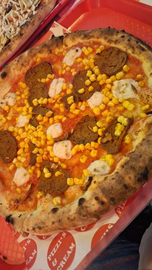  at Pizzi*s & Cream in Vienna