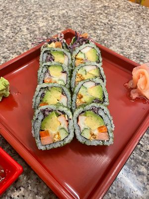 Avacado roll   at Chijuya Restaurant - Jing Xin Health Food in Bangkok