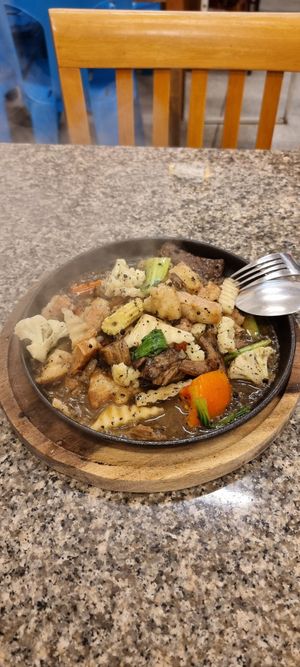 Beef with pepper (or something like that,sorry) at Chijuya Restaurant - Jing Xin Health Food in Bangkok