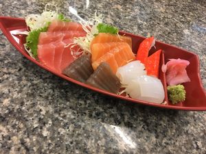 Small sashimi  at Chijuya Restaurant - Jing Xin Health Food in Bangkok
