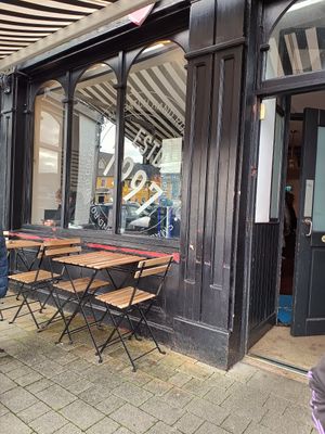 Front of café at Mocha Beans in Westport