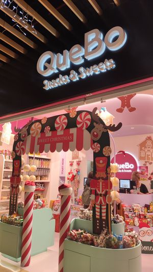  at Que Bo in Barcelona