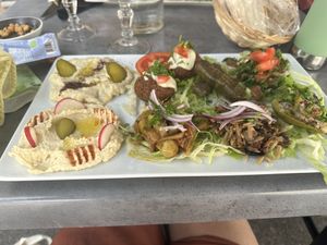   at Le Cèdre in Avignon