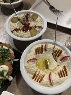 Babaganoush et houmous  at Le Cèdre in Avignon