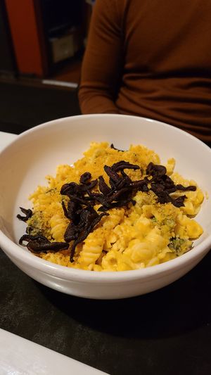 Vegan Mac & Cheese at The Owl House in Rochester