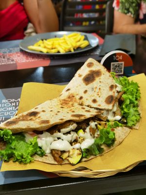 Piadina Kebab with mayo at Sbionta in Rimini