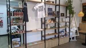 Sustainable products as well at Isla Vegana in Ushuaia