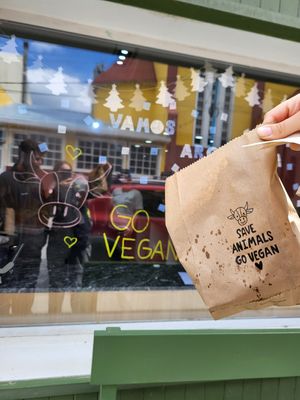 Go vegan💖 at Isla Vegana in Ushuaia