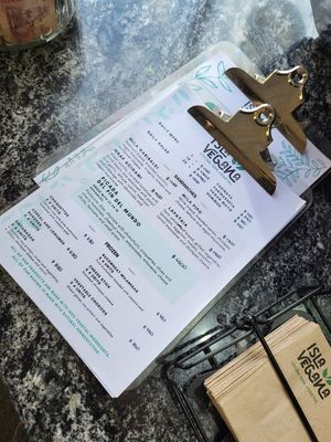 The menu at Isla Vegana in Ushuaia