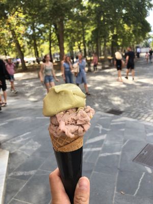 This is the size of one scoop with mixed flavors 😃  at Vigó - Kongresni Trg in Ljubljana