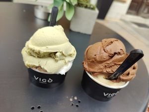 Salted pistachio, coconut stracciatella, chocolate, peanut at Vigó - Kongresni Trg in Ljubljana