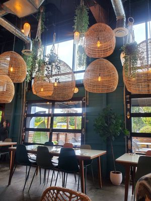  at El Segundo in Sechelt