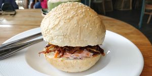 Pulled mushroom burger (bbq sauce) at Spa Cafe in Koh Chang