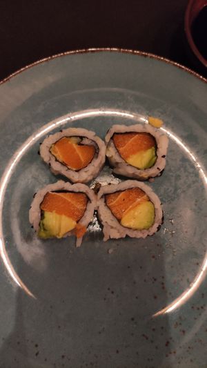 Salmon veg roll at Mun Sushi Bar in Rome