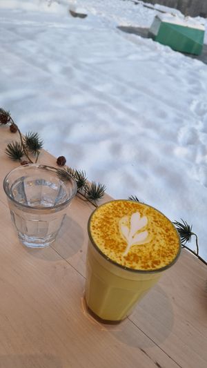 Golden Latte with Oat Milk at Kumi Oslobukta in Oslo
