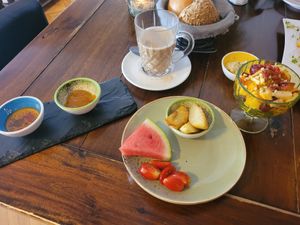Frühstück + leckeren Cafe mit Hafermilch at Feinkostinsel in Rastatt