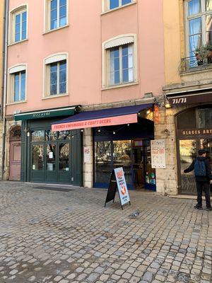   at Toké Vieux in Lyon