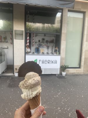 Fig and apple-cinnamonn  at Fabrika in Tirana