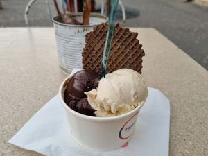 Dark chocolate with orange, apple with cinnamon, cookie :) at Fabrika in Tirana