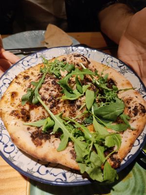 Vegan naan at Little Andaman in Barcelona