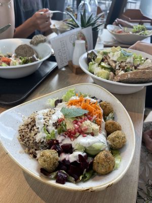   at Dean & David - Ostbahnstraße in Graz