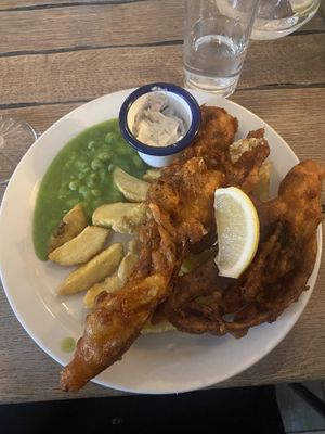 Vegan banana blossom fish with Tikka spiced batter, chips, mushy peas, and tartare sauce   at The Architect in Cambridge