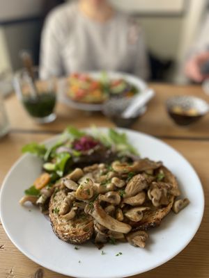 Mushroom toast   at Fonteyn in Groede