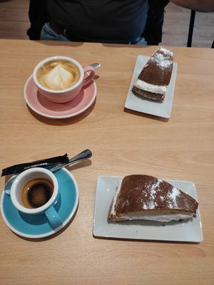 Roscón de reyes at A Flama Tabierna in Zaragoza