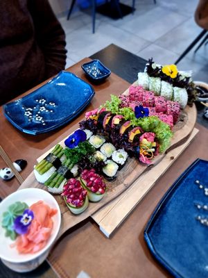 Main dish sakura combi + uramaki at Nobu Sushi in Leuven
