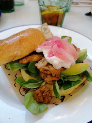 Heura Brioche, tiny at L'autèntic in Begur