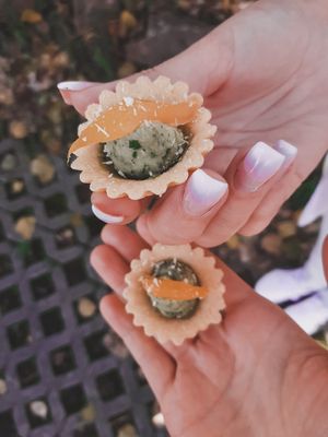 Basilikum-Mango Törtchen at Hase im Mond in Bammental