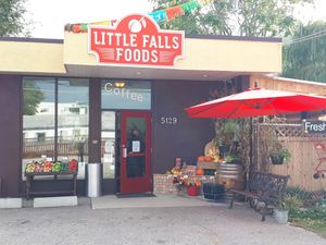 Little Falls Foods store-front at Unglued Foods in Richmond