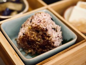 Grilled Mixed Grain Onigiri 醬燒十穀米飯糰 at Be With Years in Kowloon