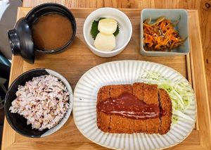 Japanese Style Katsu Bento 日式吉列豬扒定食 at Be With Years in Kowloon
