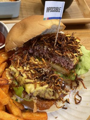 Impossible burger with sweet potato fries (Juicy!) #Veganuary at Be With Years in Kowloon