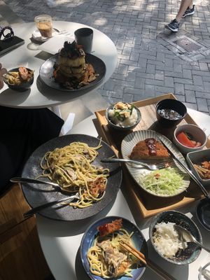 Cauliflower, pepper pasta and Fried impossible meat  at Be With Years in Kowloon