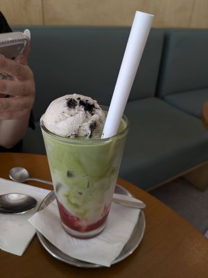 Strawberry Matcha Float at Be With Years in Kowloon