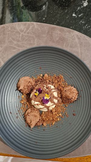 Dessert at Auberge Le Beauharnais in La Ferte-beauharnais