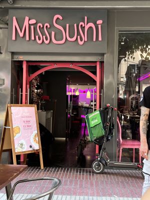 Exterior  at Miss Sushi in Lleida