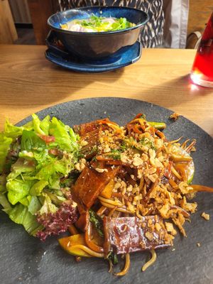Udon Noodles with vegan porc at Sakura in Mannheim