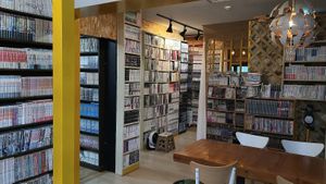 Interior of location - Bookshelves at Cafe Beanteum in Seoul
