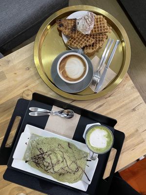 All at Cafe Beanteum in Seoul