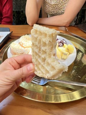   at Cafe Beanteum in Seoul