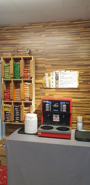 Self Ramen Station at Cafe Beanteum in Seoul