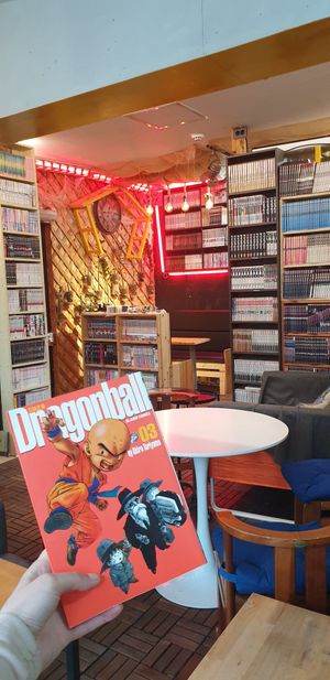 Comics 💓 at Cafe Beanteum in Seoul