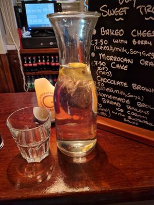 Tap water at Guy's Bar in Clifden