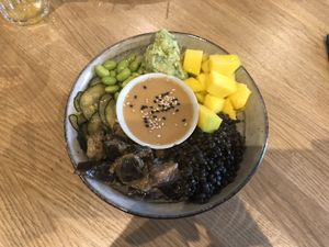 Lilo Bowl vegano at Viva in El Prat De Llobregat