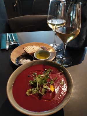 Gazpacho de remolacha at Viva in El Prat De Llobregat