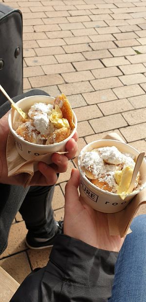 Vegan poffertjes at Room - Vismarkt in Groningen