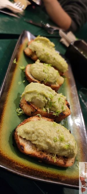 green bean hummus at B.Better in Paris